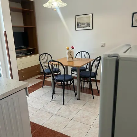 Apartment Loncar Medulin