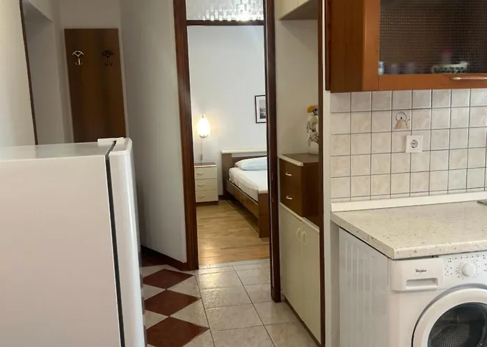 Loncar Apartament *