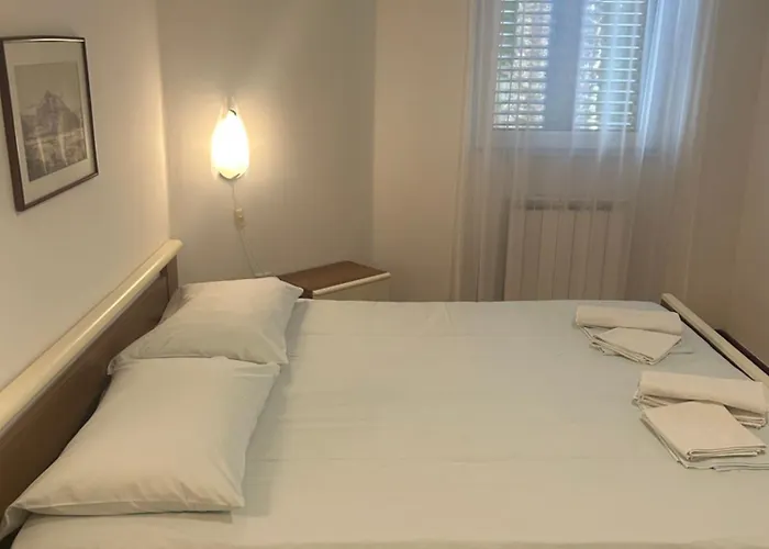 Apartament Loncar *